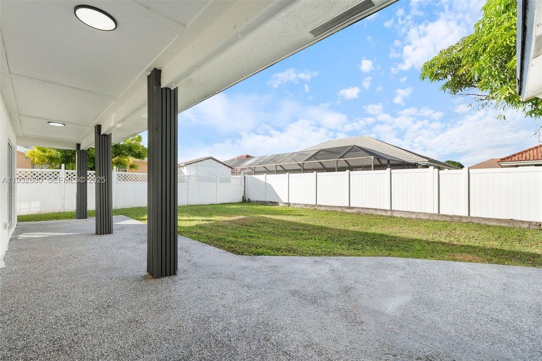 待售: $575,000 (3 贝兹, 2 浴室, 1786 平方英尺)