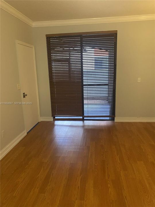 На продажу: $279,500 (2 спален, 2 ванн, 970 Квадратных фут)