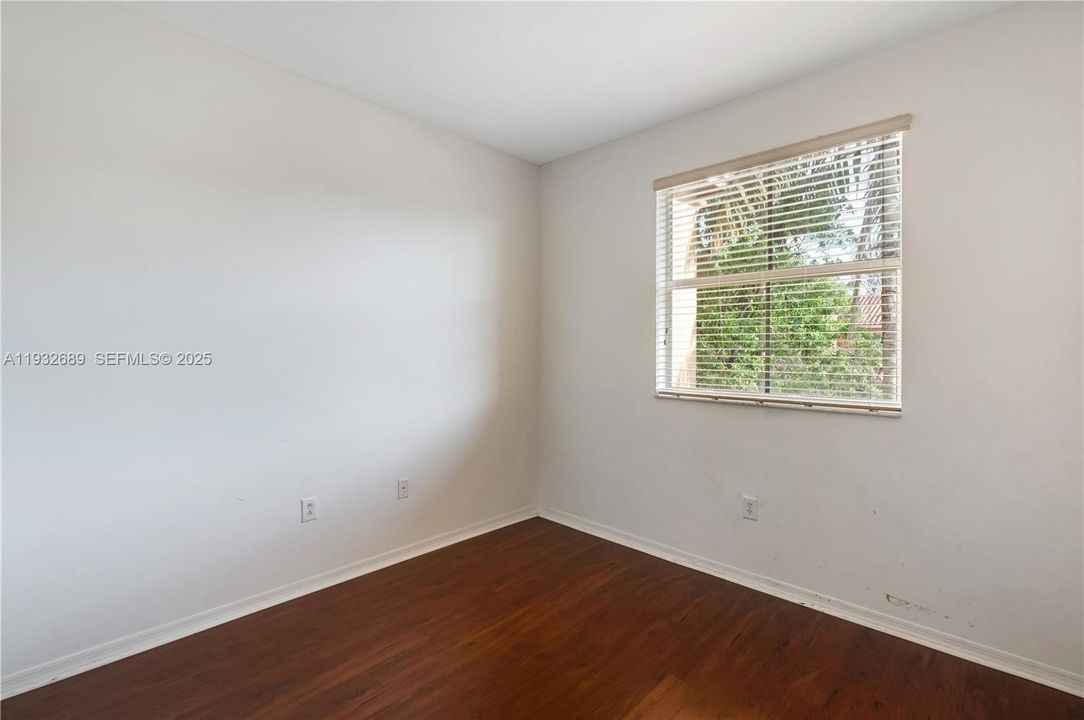 En Renta: $2,700 (3 camas, 2 baños, 1390 Pies cuadrados)