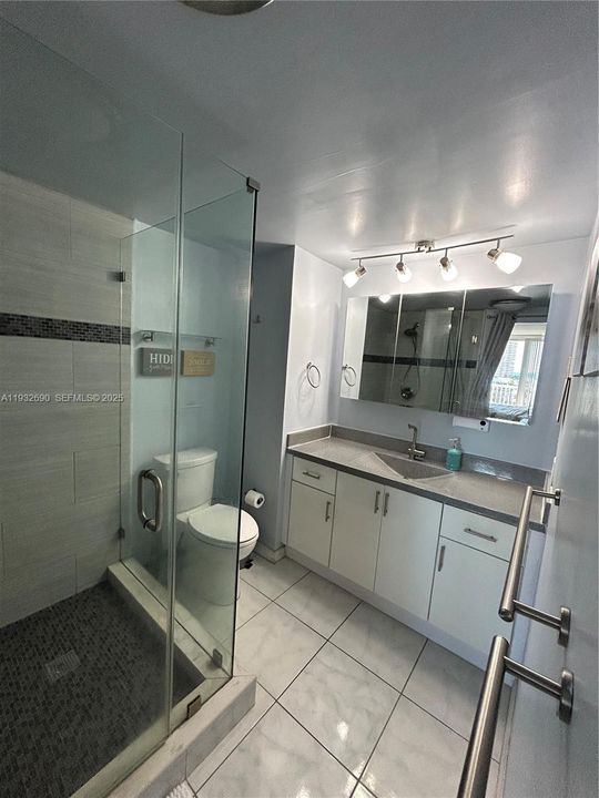 En Renta: $2,500 (2 camas, 2 baños, 1125 Pies cuadrados)