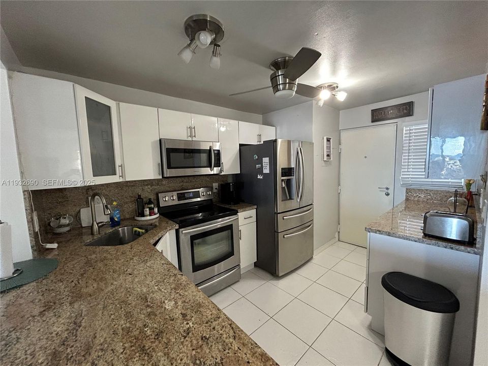 En Renta: $2,500 (2 camas, 2 baños, 1125 Pies cuadrados)