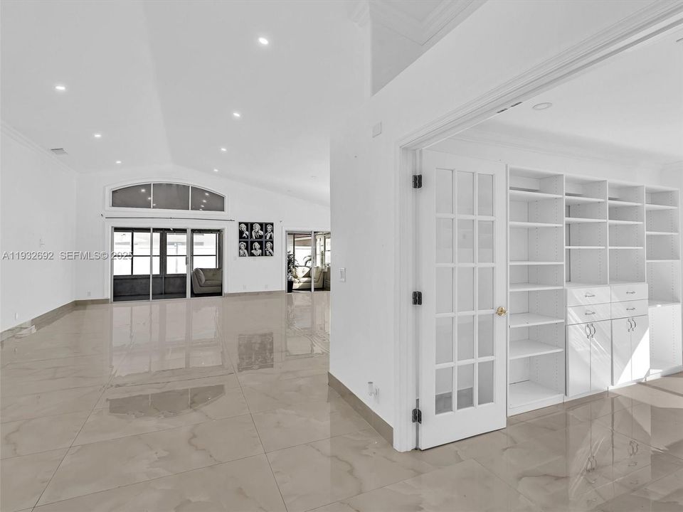 待售: $880,000 (3 贝兹, 2 浴室, 1648 平方英尺)