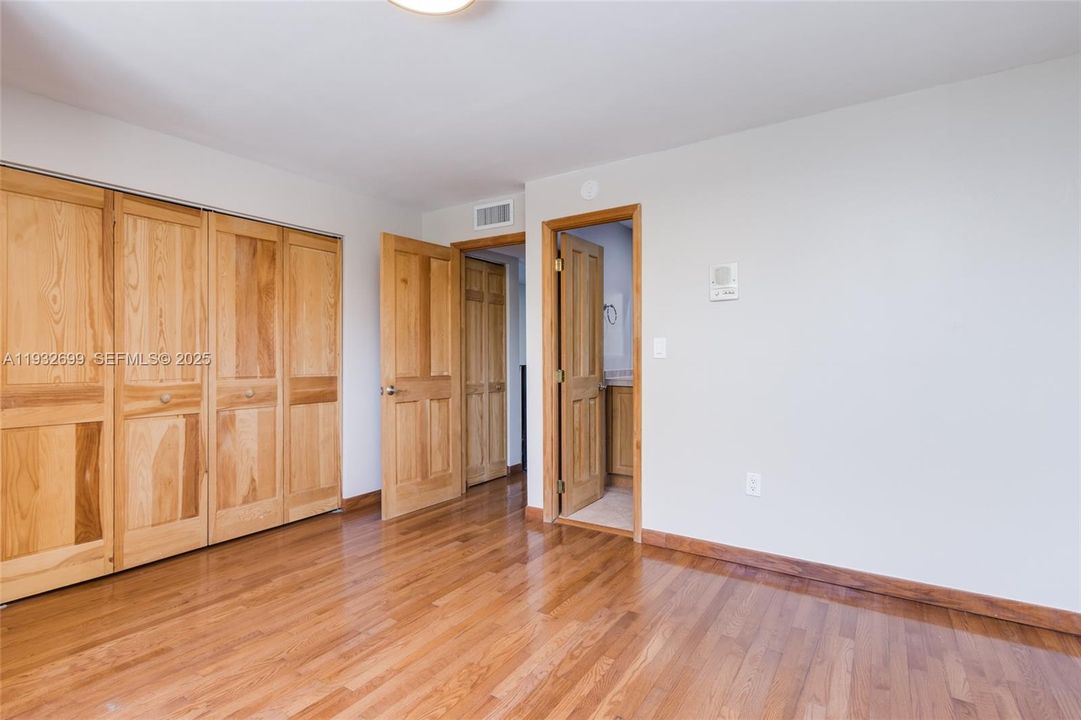For Rent: $6,000 (2 beds, 2 baths, 1898 Square Feet)