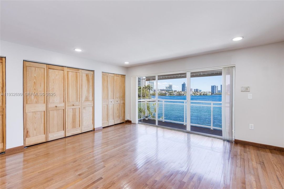 For Rent: $6,000 (2 beds, 2 baths, 1898 Square Feet)