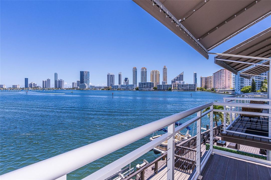 For Rent: $6,000 (2 beds, 2 baths, 1898 Square Feet)