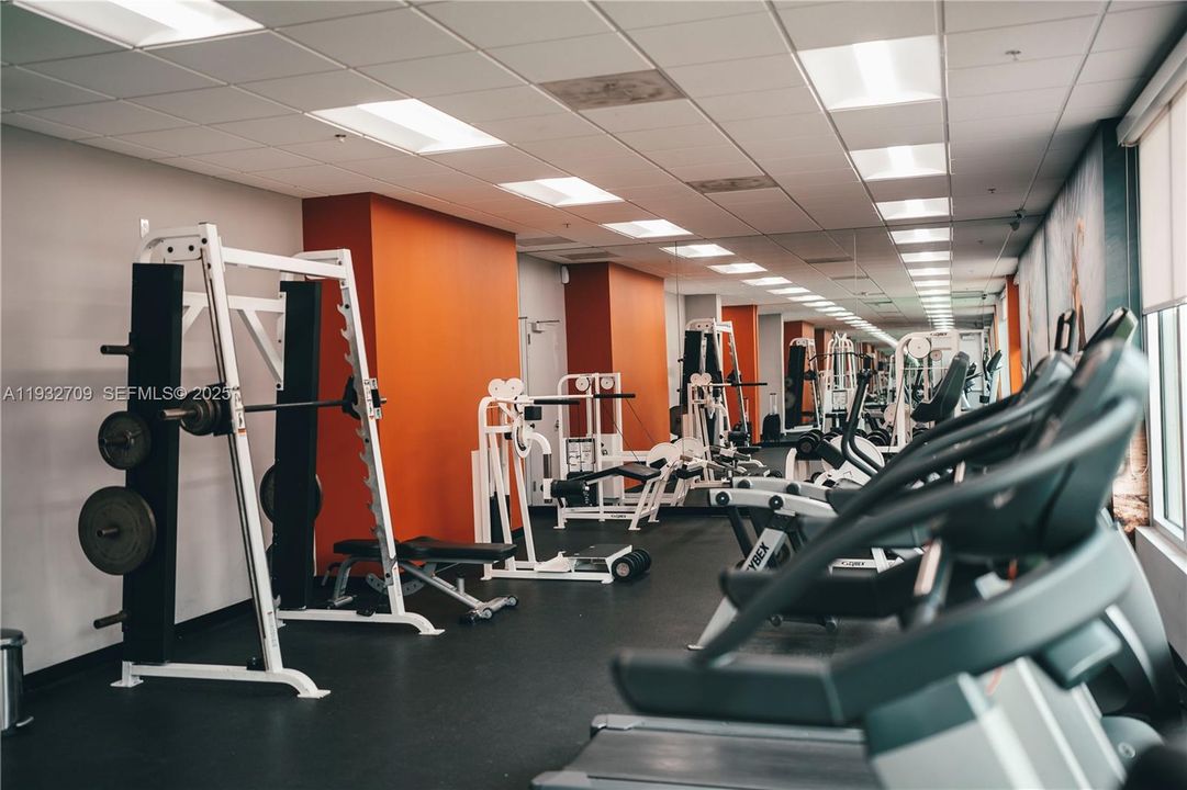 For Sale: $630,000 (3 beds, 2 baths, 1505 Square Feet)