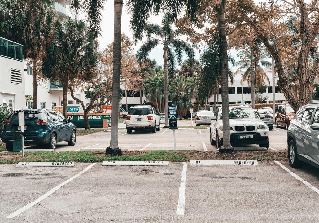 For Sale: $630,000 (3 beds, 2 baths, 1505 Square Feet)