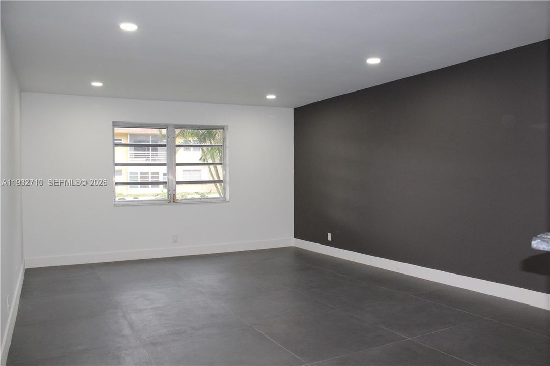 В аренду: $2,200 (2 спален, 2 ванн, 1060 Квадратных фут)