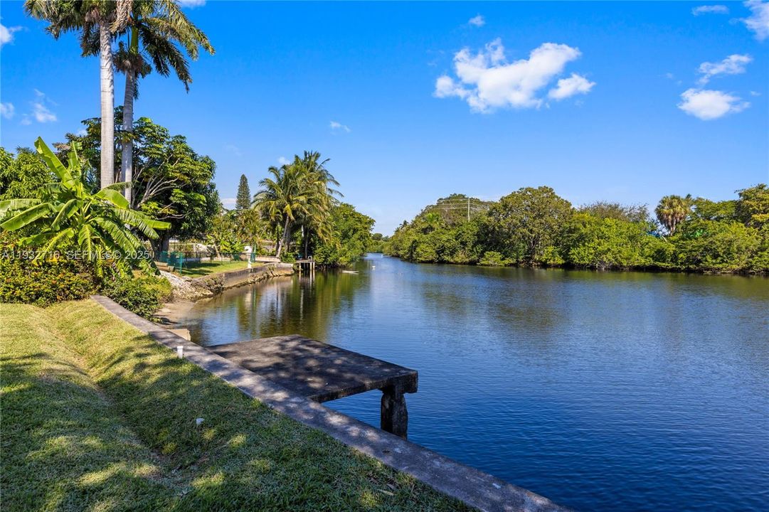 出租: $4,800 (3 贝兹, 3 浴室, 1537 平方英尺)