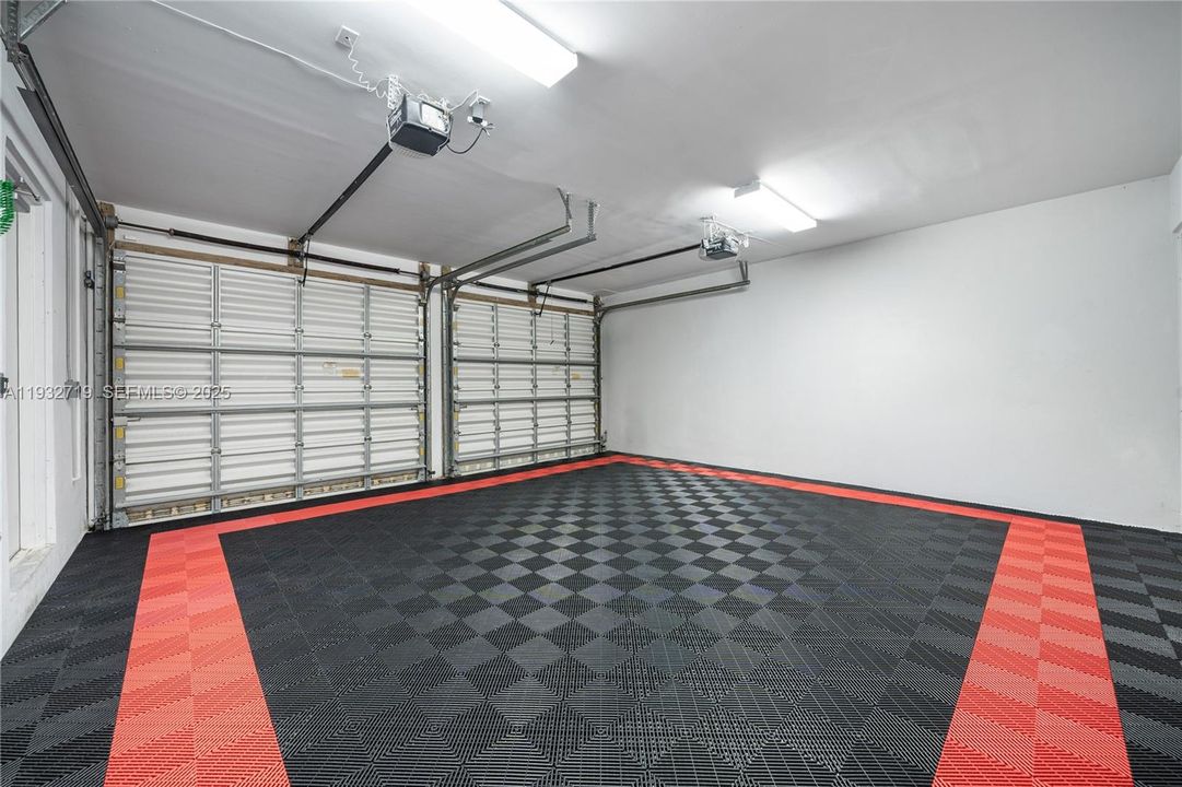 待售: $5,995,000 (5 贝兹, 5 浴室, 4574 平方英尺)