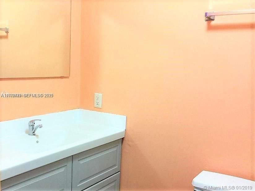 For Sale: $265,000 (2 beds, 2 baths, 1110 Square Feet)