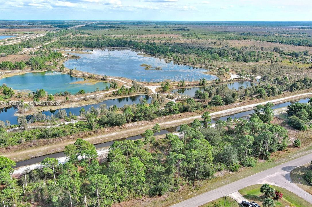 На продажу: $27,000 (0.23 acres)