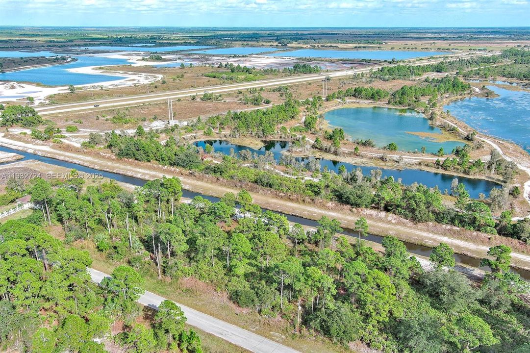 На продажу: $27,000 (0.23 acres)