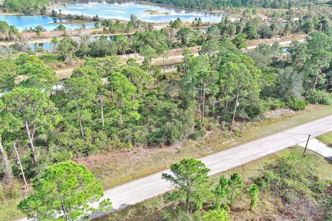 На продажу: $27,000 (0.23 acres)