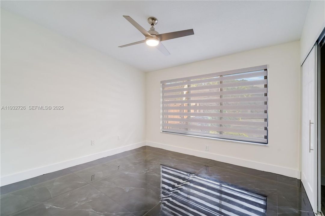 For Rent: $3,200 (3 beds, 2 baths, 1369 Square Feet)