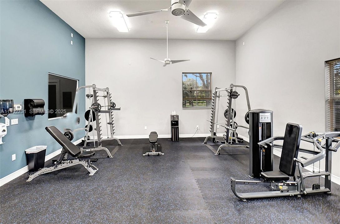 For Sale: $615,000 (3 beds, 2 baths, 1864 Square Feet)