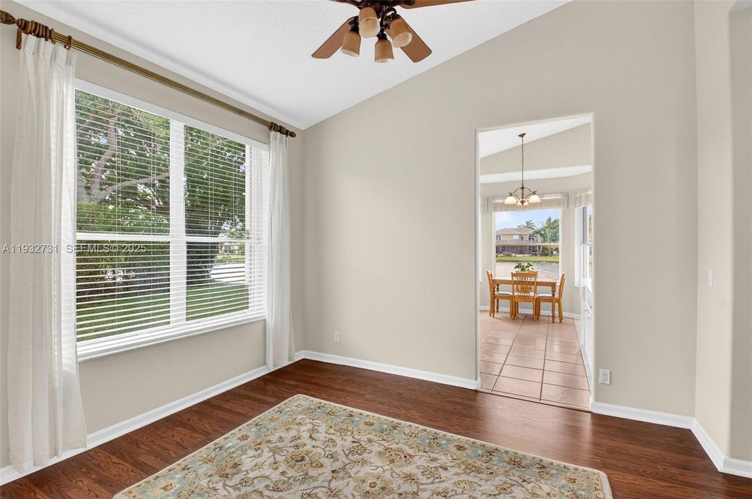 For Sale: $615,000 (3 beds, 2 baths, 1864 Square Feet)