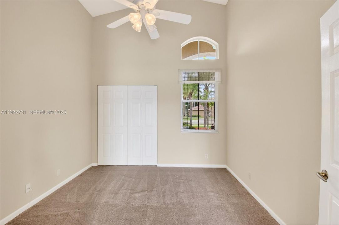 For Sale: $615,000 (3 beds, 2 baths, 1864 Square Feet)