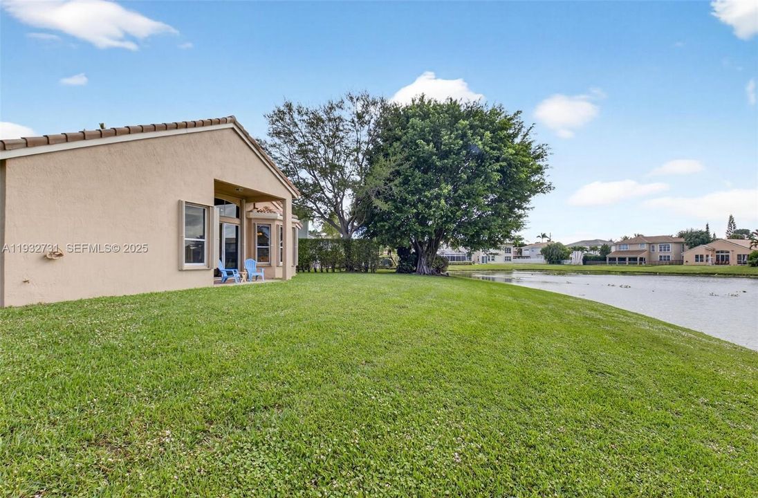 For Sale: $615,000 (3 beds, 2 baths, 1864 Square Feet)