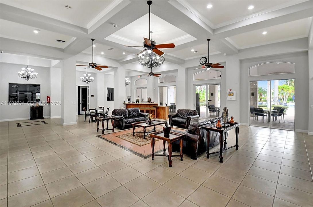 For Sale: $615,000 (3 beds, 2 baths, 1864 Square Feet)