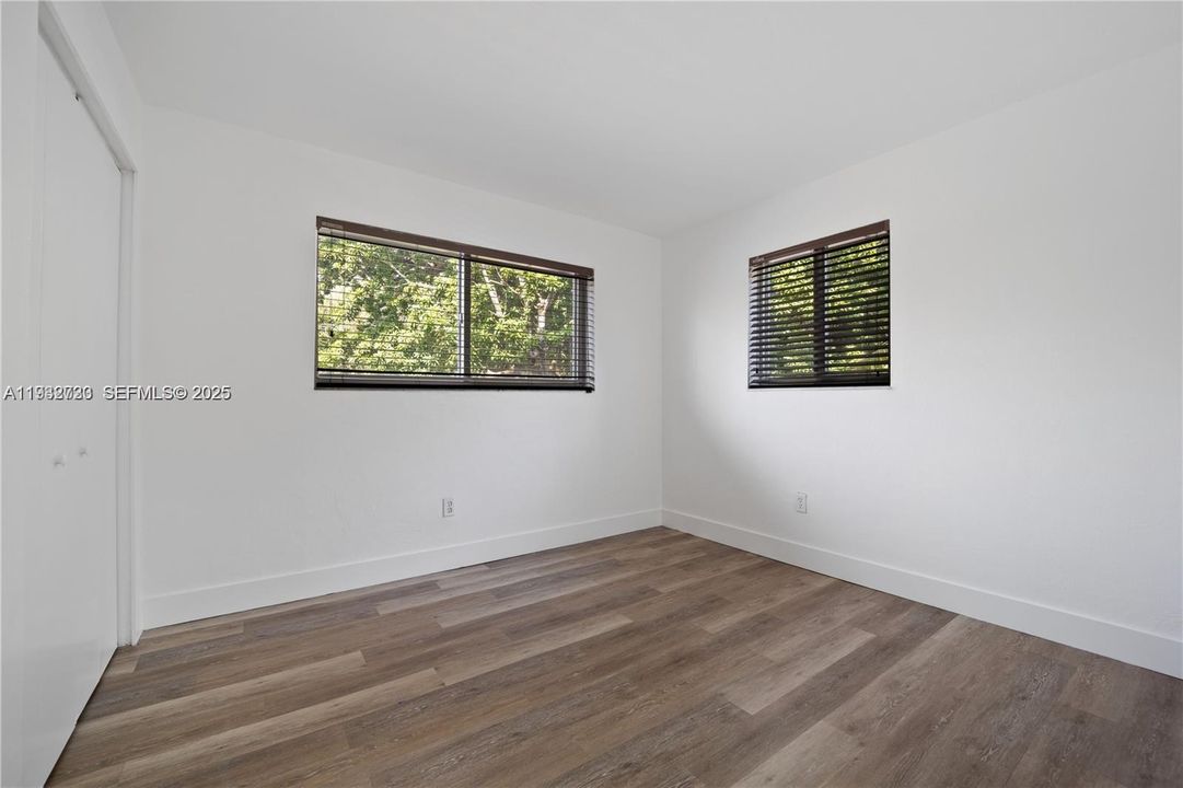 出租: $2,450 (2 贝兹, 1 浴室, 753 平方英尺)