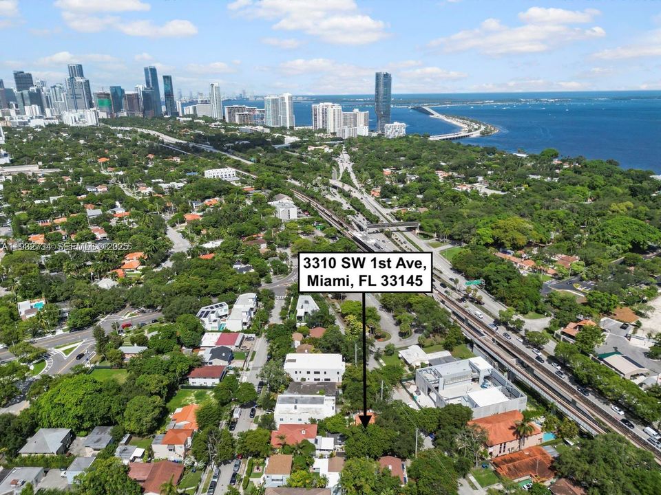 For Sale: $825,000 (0 beds, 0 baths, 1498 Square Feet)