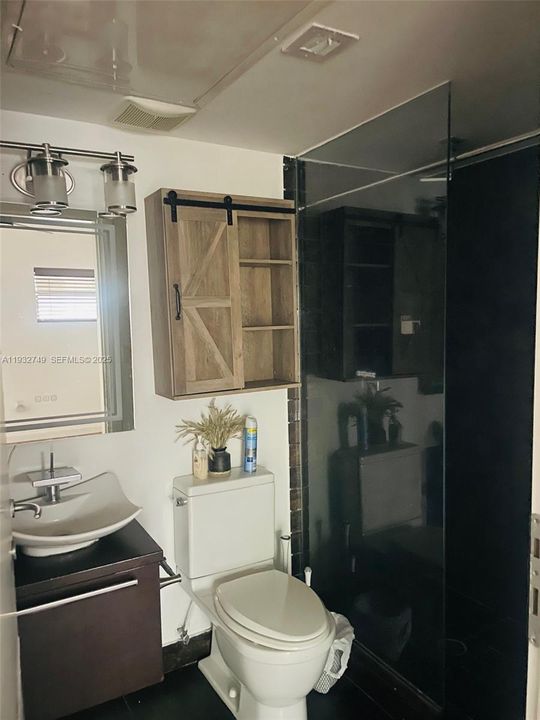 В аренду: $1,680 (1 спален, 1 ванн, 436 Квадратных фут)