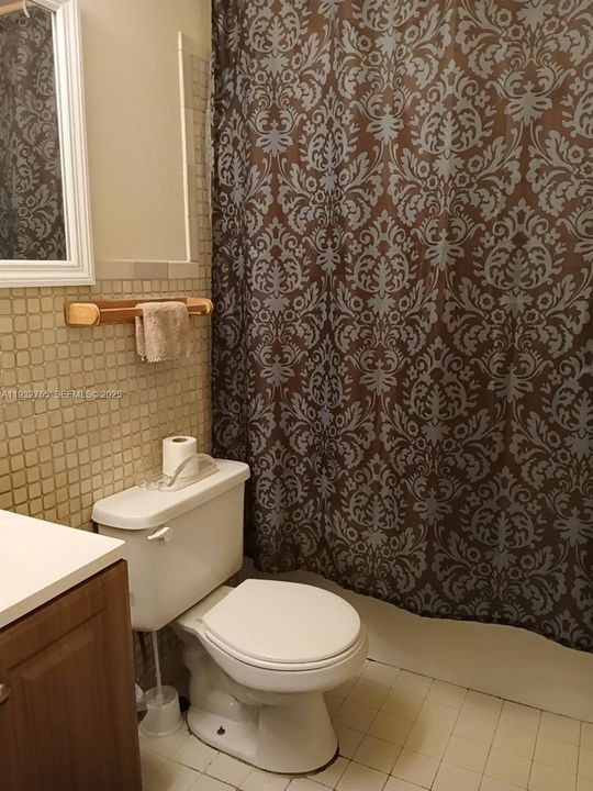 待售: $474,900 (4 贝兹, 2 浴室, 1397 平方英尺)