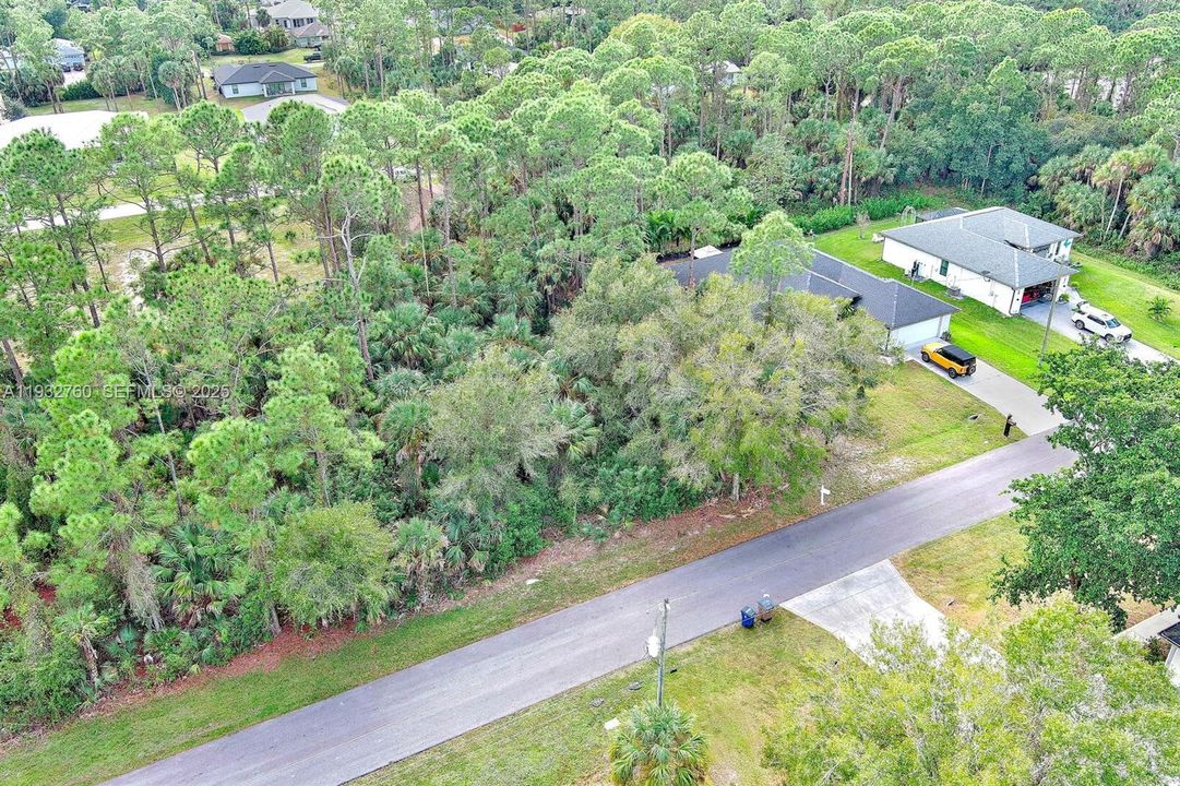 На продажу: $30,000 (0.22 acres)