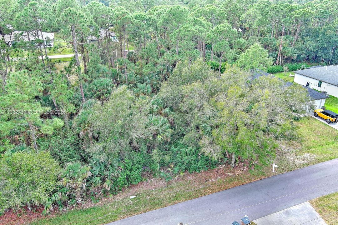 На продажу: $30,000 (0.22 acres)