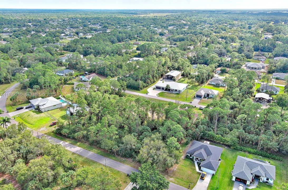 На продажу: $30,000 (0.22 acres)