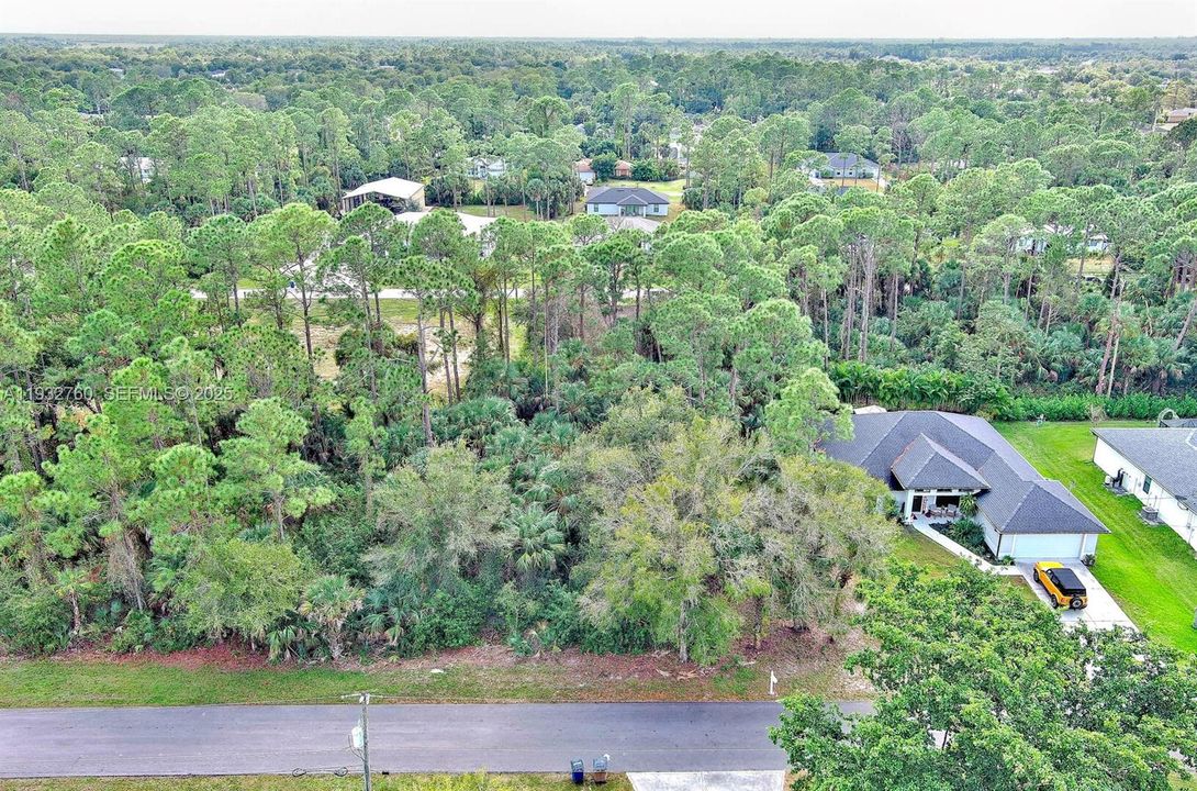 На продажу: $30,000 (0.22 acres)