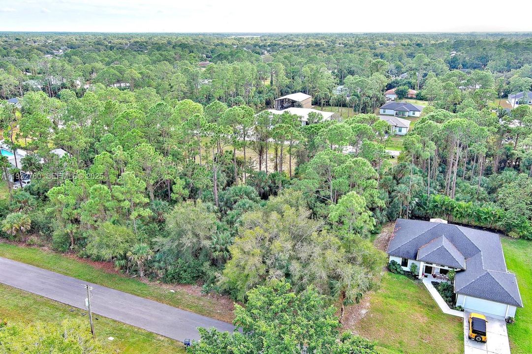 На продажу: $30,000 (0.22 acres)