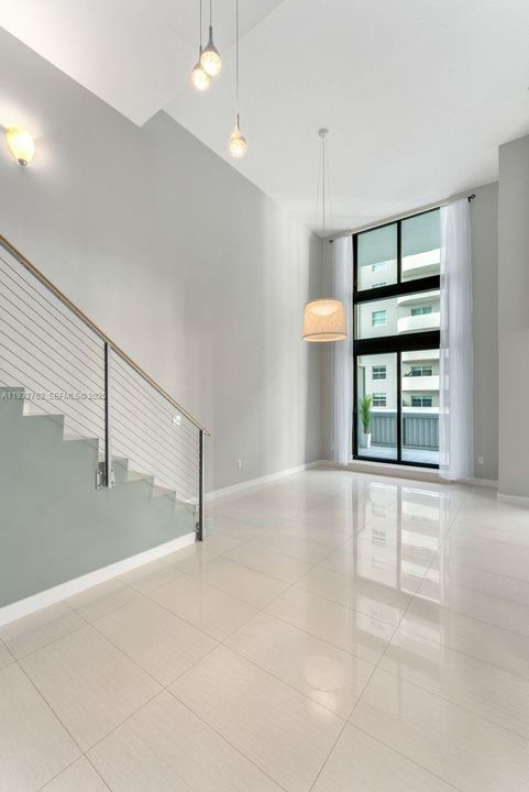 На продажу: $1,140,000 (3 спален, 3 ванн, 1930 Квадратных фут)