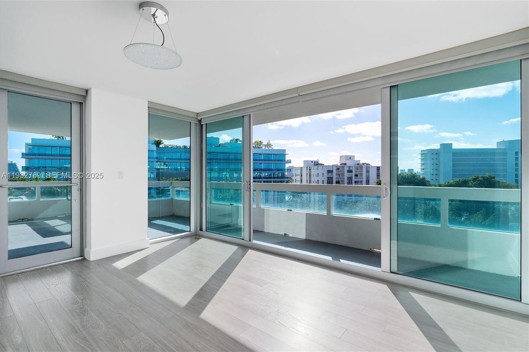 For Rent: $4,300 (2 beds, 2 baths, 1150 Square Feet)