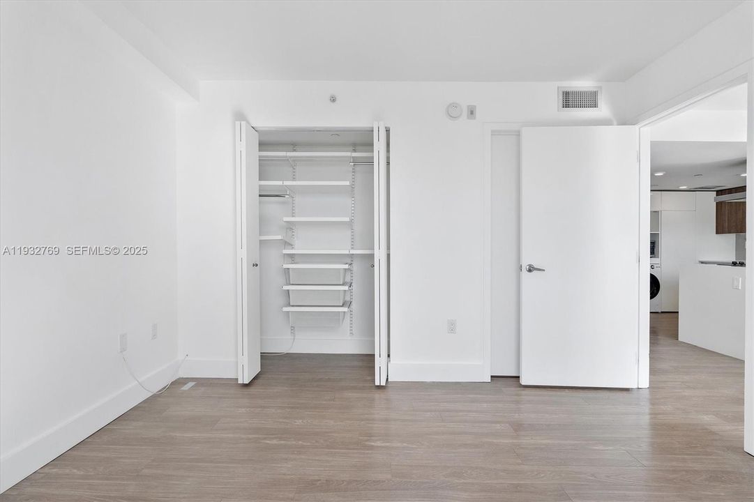 For Rent: $4,300 (2 beds, 2 baths, 1150 Square Feet)