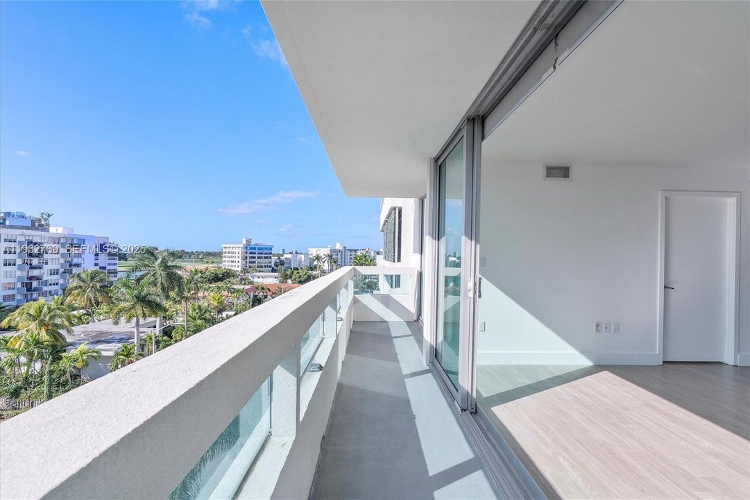 For Rent: $4,300 (2 beds, 2 baths, 1150 Square Feet)