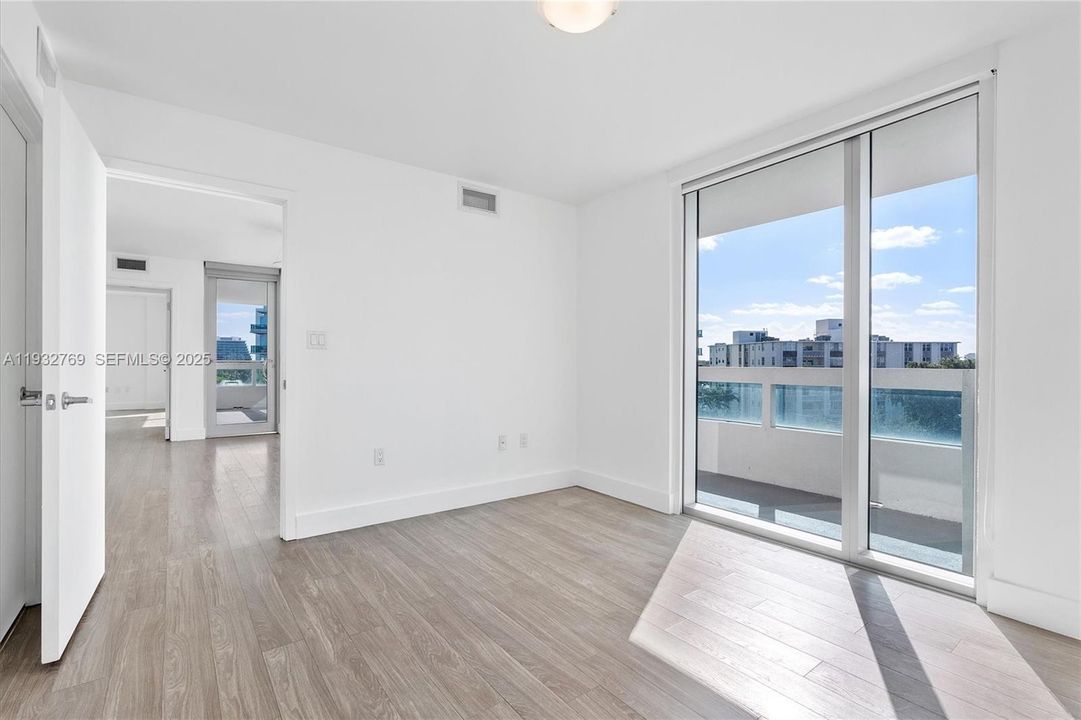 For Rent: $4,300 (2 beds, 2 baths, 1150 Square Feet)