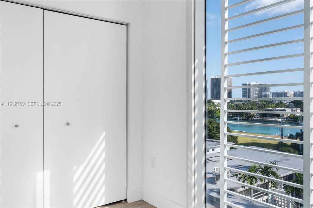 For Rent: $4,300 (2 beds, 2 baths, 1150 Square Feet)