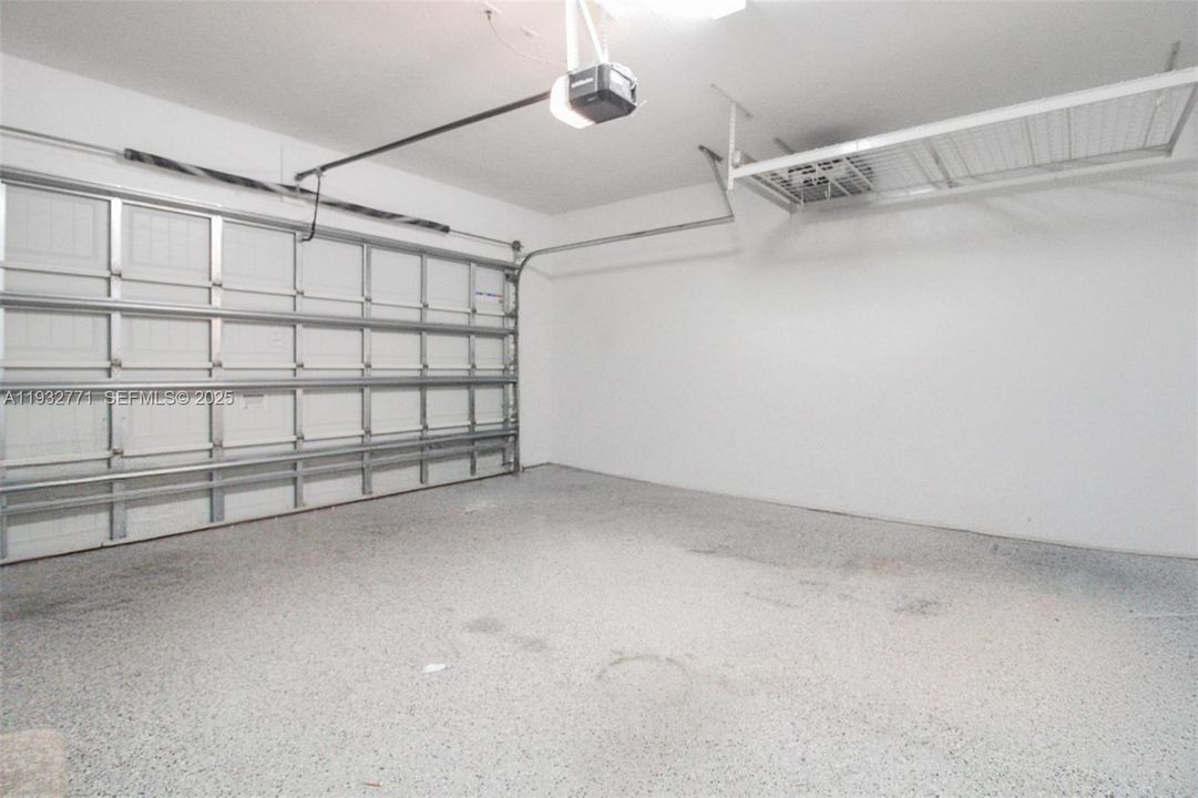 For Rent: $6,300 (4 beds, 3 baths, 2397 Square Feet)