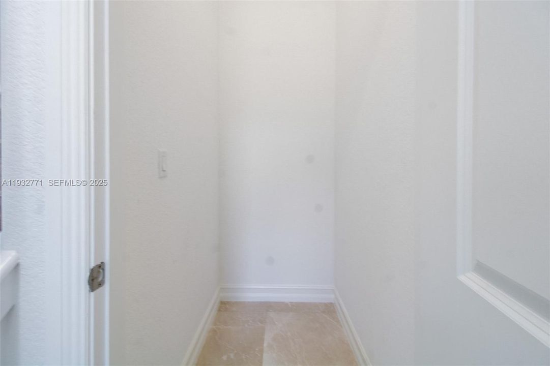 For Rent: $6,300 (4 beds, 3 baths, 2397 Square Feet)