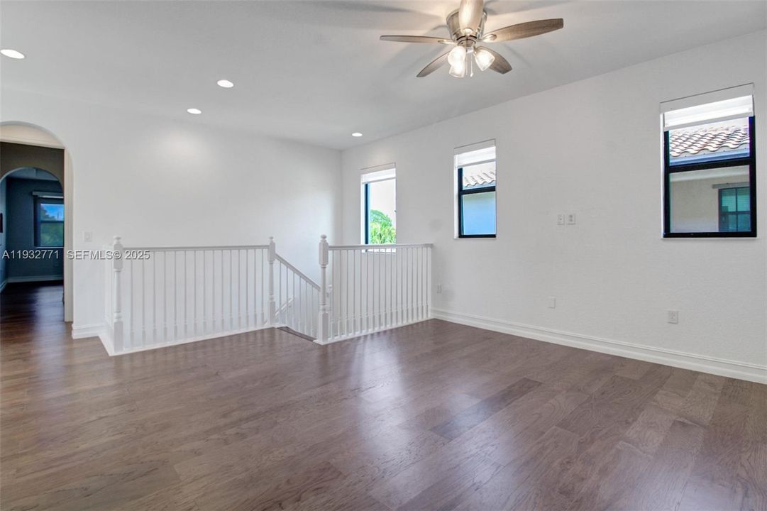 For Rent: $6,300 (4 beds, 3 baths, 2397 Square Feet)