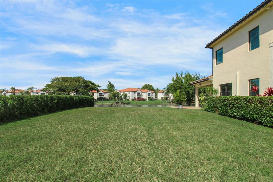 For Rent: $6,300 (4 beds, 3 baths, 2397 Square Feet)