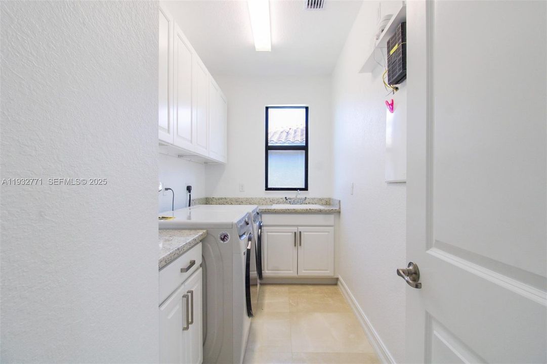 For Rent: $6,300 (4 beds, 3 baths, 2397 Square Feet)