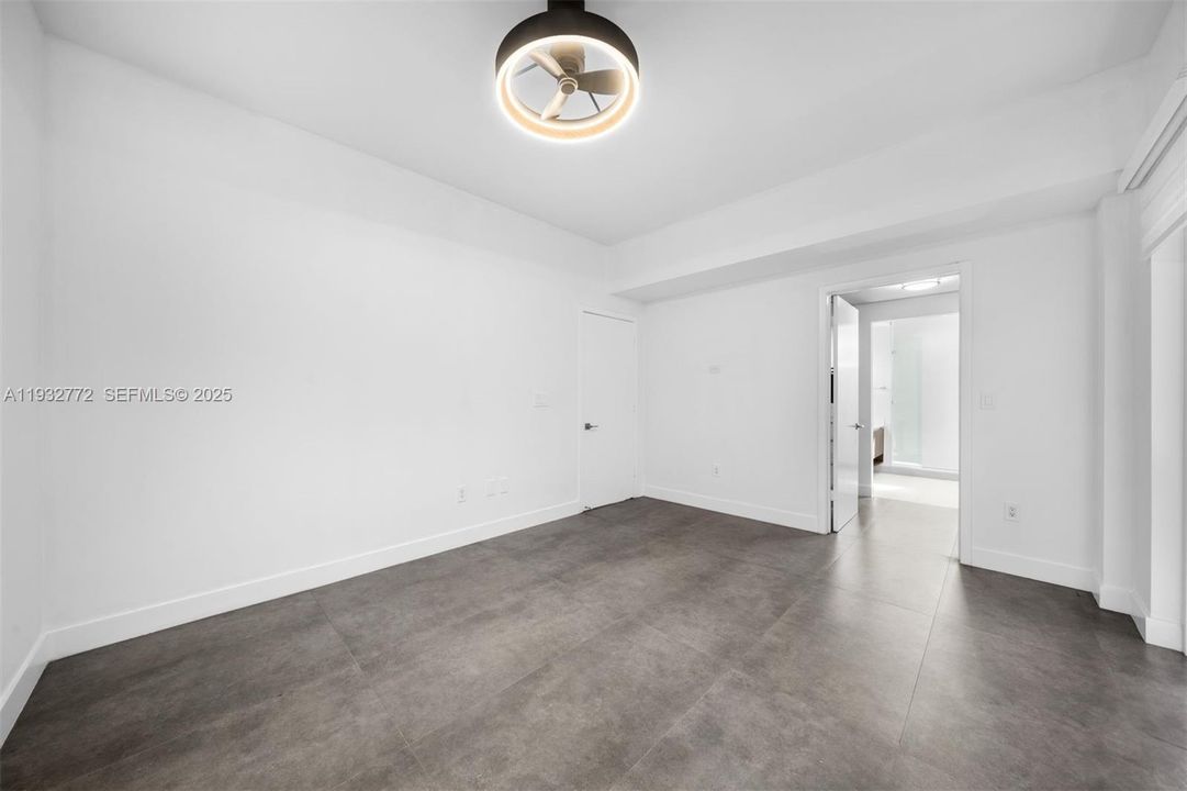 For Sale: $2,088,000 (3 beds, 2 baths, 2236 Square Feet)