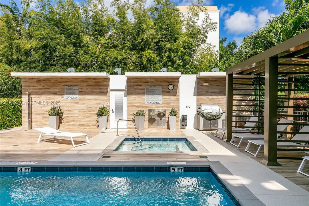 For Sale: $2,088,000 (3 beds, 2 baths, 2236 Square Feet)