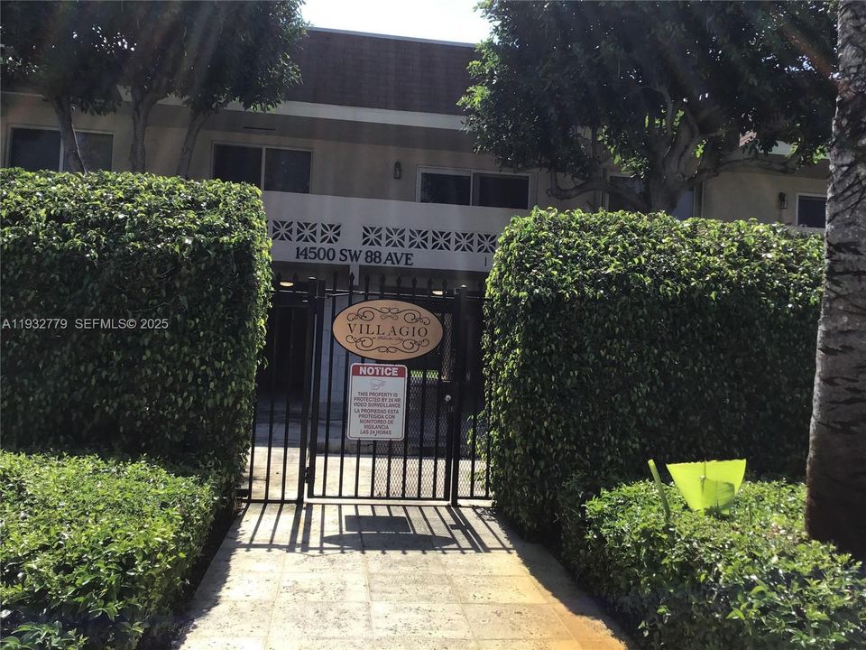 For Sale: $199,500 (1 beds, 1 baths, 575 Square Feet)