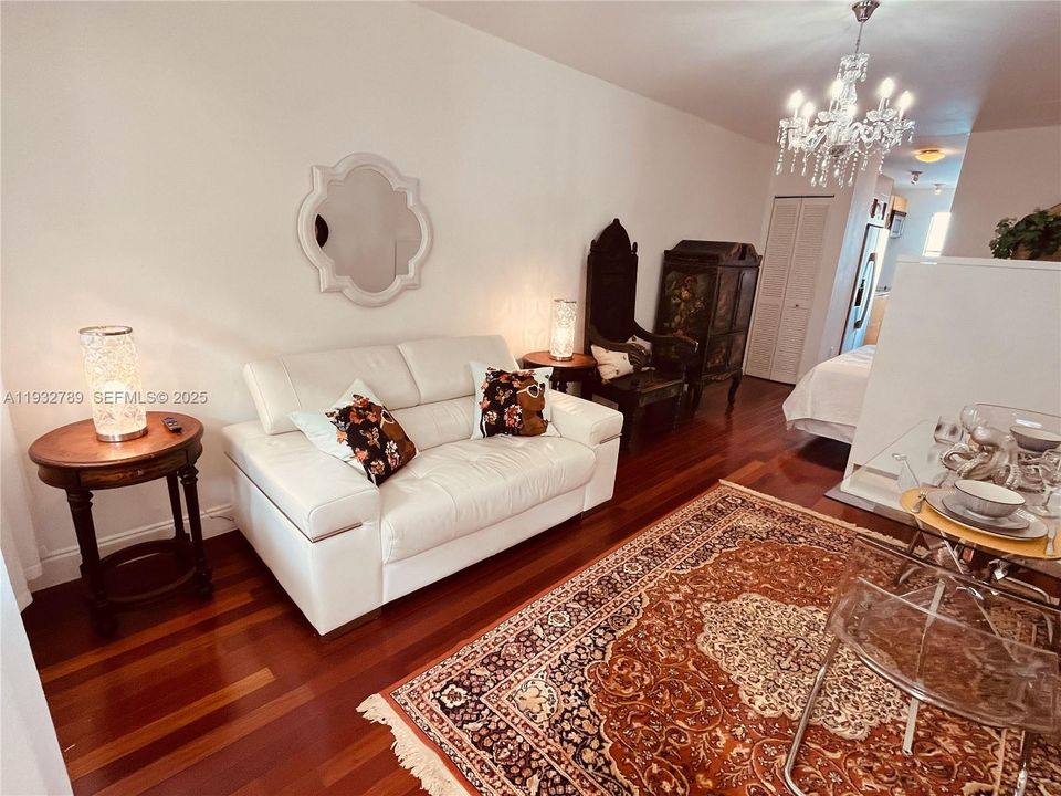 En Venta: $265,000 (0 camas, 1 baños, 515 Pies cuadrados)