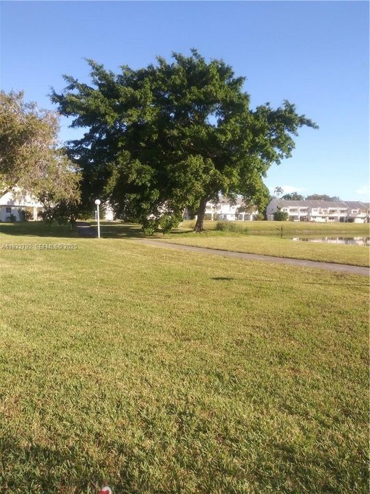 待售: $199,000 (2 贝兹, 2 浴室, 1020 平方英尺)