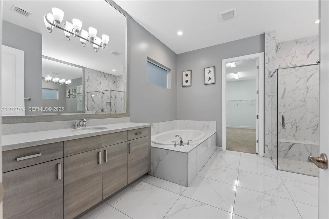 На продажу: $795,000 (3 спален, 2 ванн, 2741 Квадратных фут)